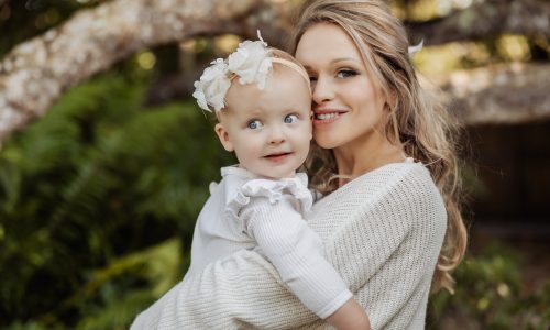 How to Keep Kids Happy During a Family Portrait Session